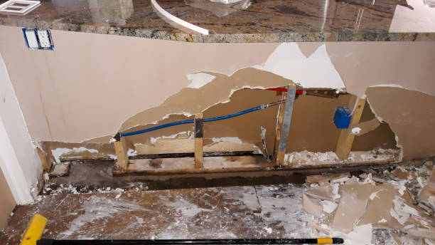 Best Water damage restoration near me  in North Liberty, IA